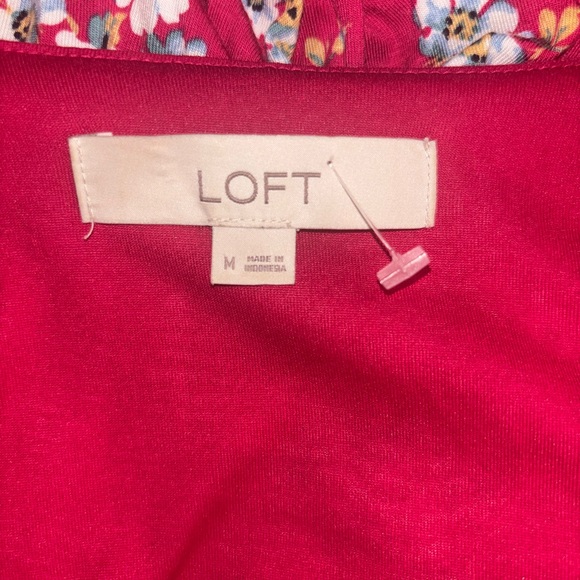 LOFT. Red Floral Midi Dress. Size M - Picture 6 of 8